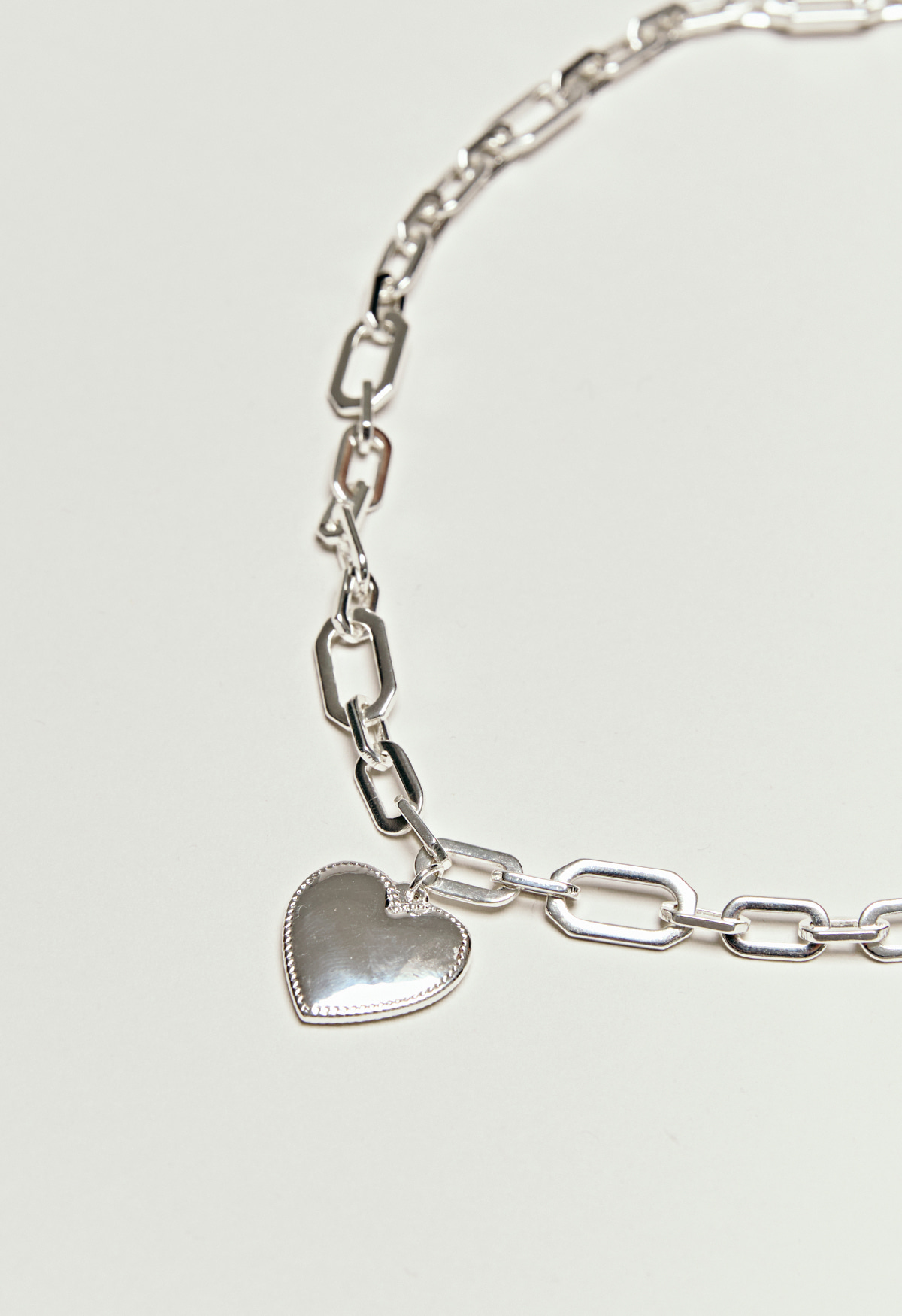 Bold Chain Heart Pendant Necklace - Silver