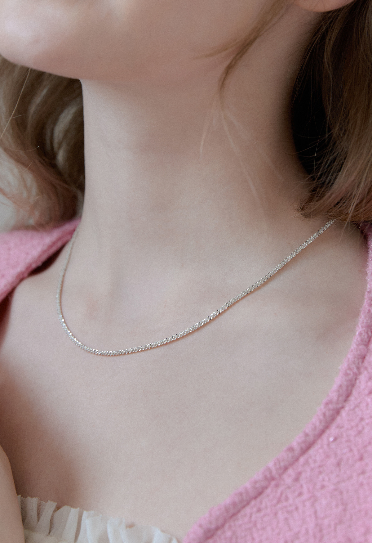 Spackling Silver Chain Necklace